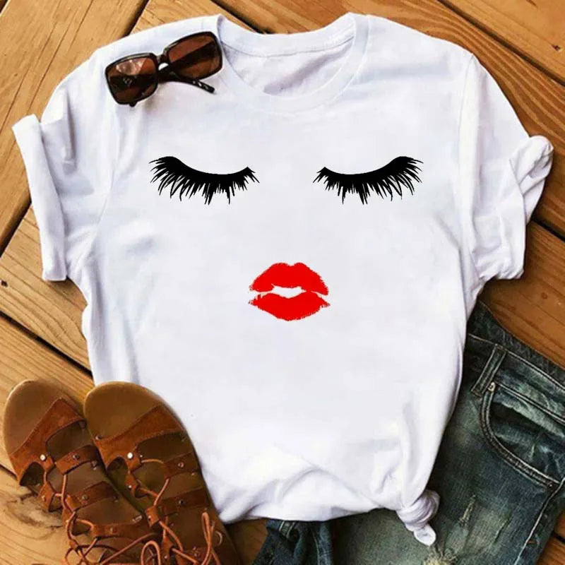 Maycaur Women’s Eyelash Print T-Shirt