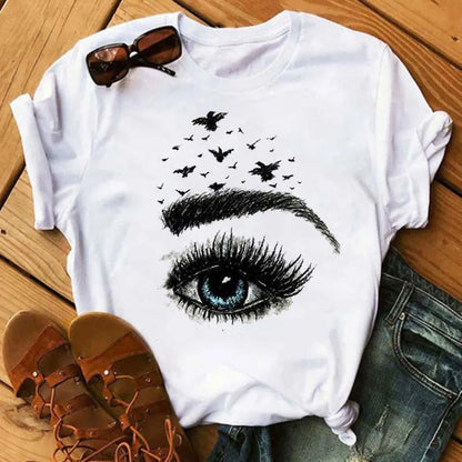 Maycaur Women’s Eyelash Print T-Shirt