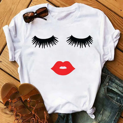 Maycaur Women’s Eyelash Print T-Shirt