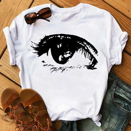 Maycaur Women’s Eyelash Print T-Shirt