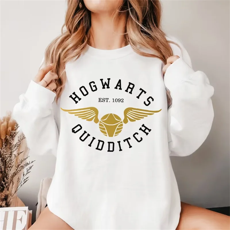 Women’s Hogwarts Crewneck Sweatshirt