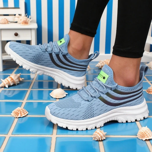 Women’s Lightweight Walking Sneakers