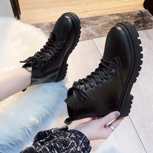 Women’s Classic Ankle Boots 2024