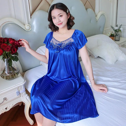Ladies Ice Silk Medium Sleeve Nightgown
