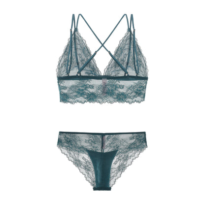 Elegant Scalloped Lace Wireless Set