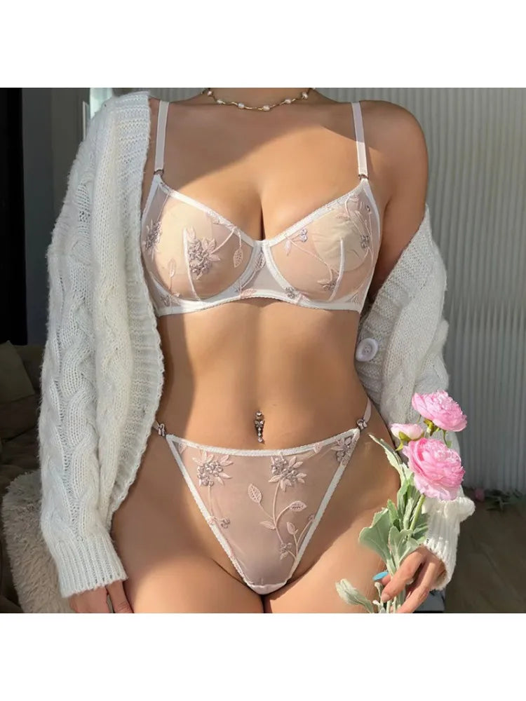 Elegant Summer Lace Full-Coverage Bra