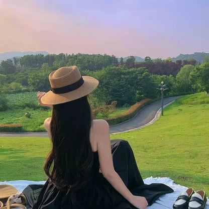 Women’s Wide Brim Straw Sun Hat