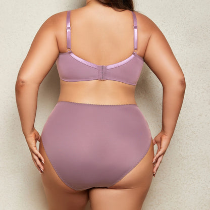 Plus Size Breathable Lace Lingerie Set