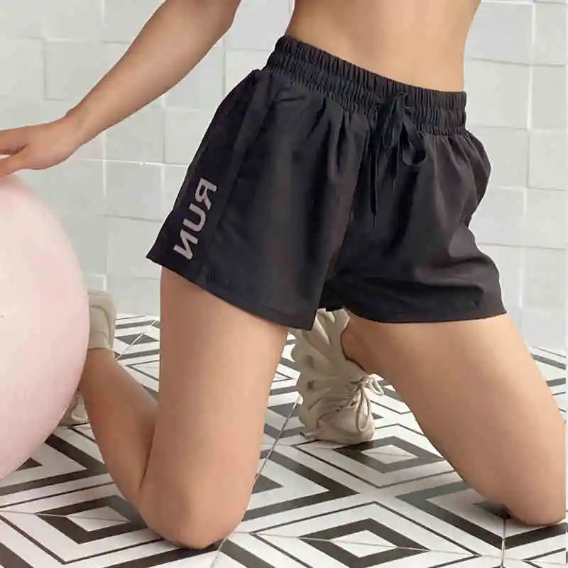 Women's high-waisted loose running shorts