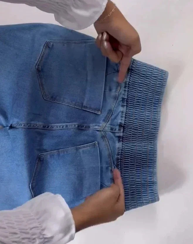 Elegant High Waist Button Jeans